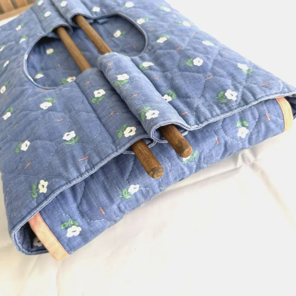 Quilted Potluck Casserole Carrying Case Bag Picnic Food Handmade Blue Large